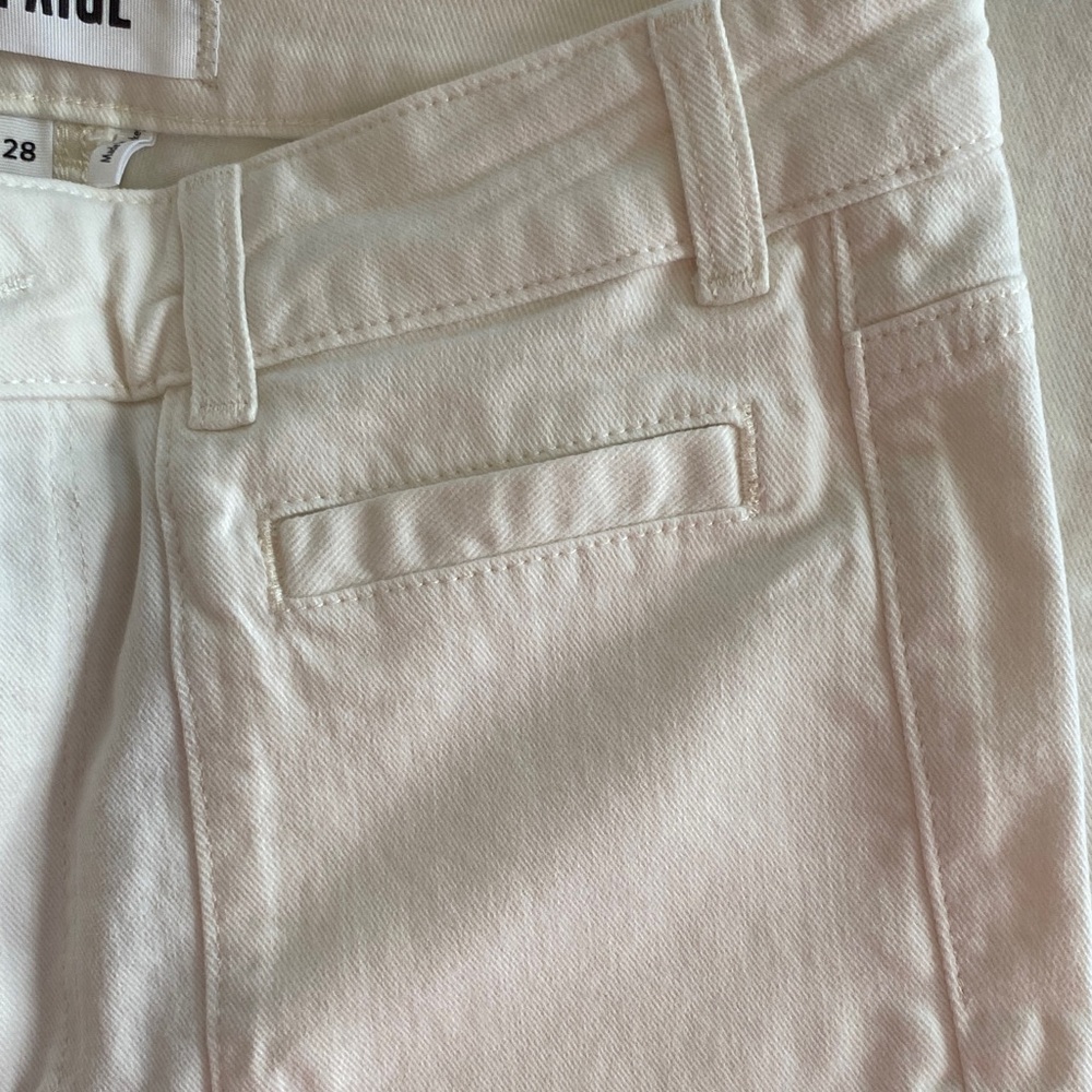 PAIGE Women's Straight Leg Jeans in Light Cream P#64@CMK - Picture 4 of 7